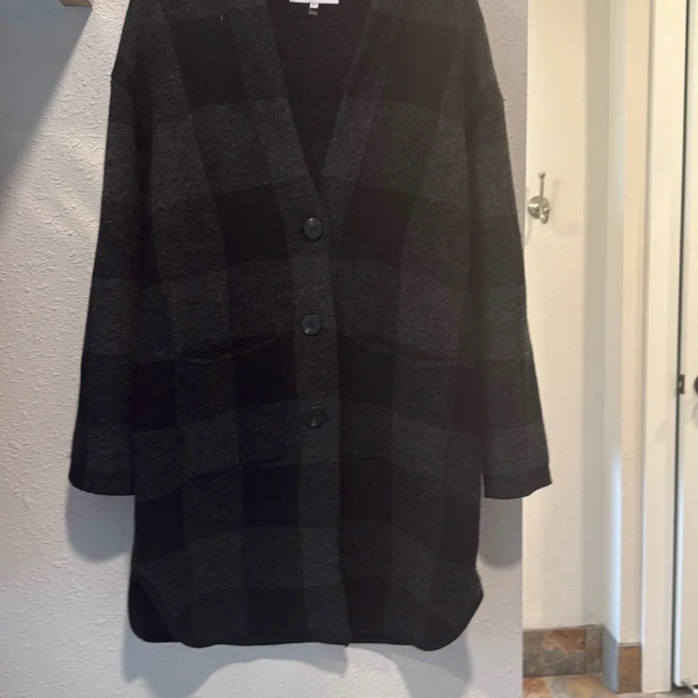 Plaid Black and Gray Women's Sweater - Picture 2 of 3